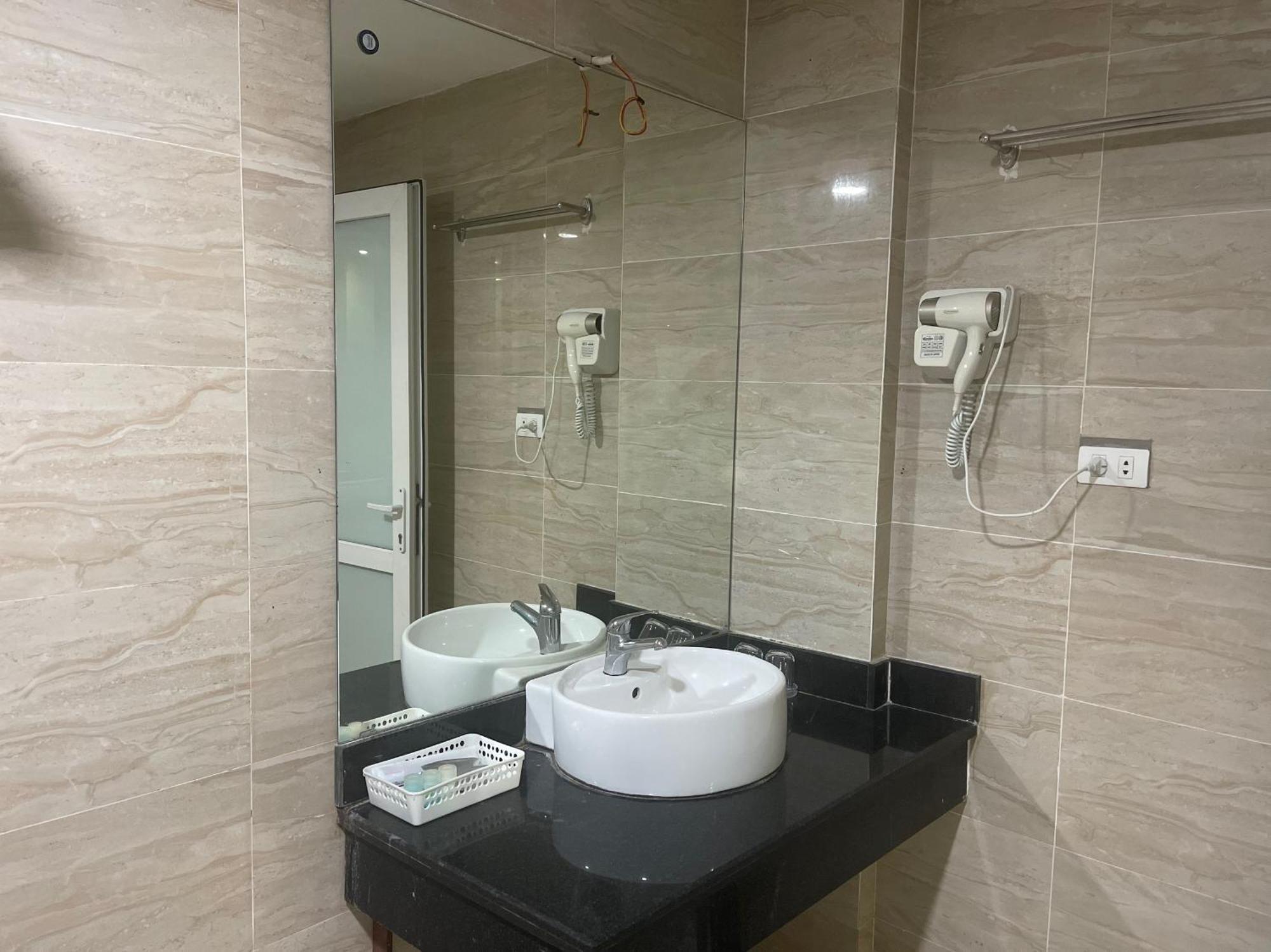 New Amely Hotel 하노이 외부 사진